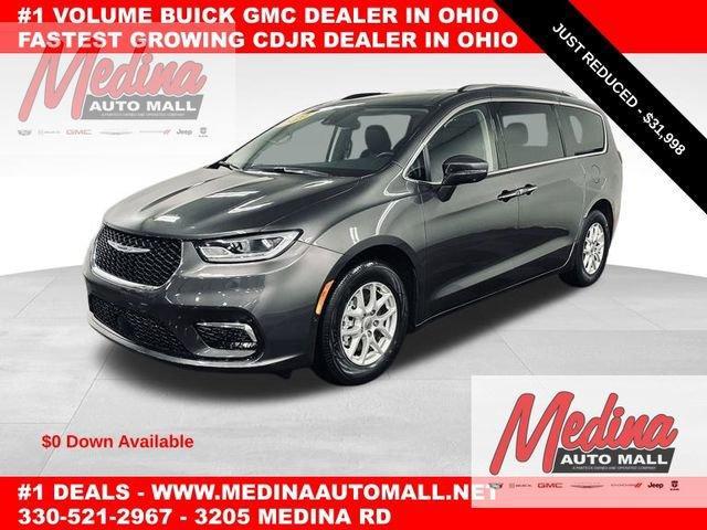 2021 Chrysler Pacifica Vehicle Photo in MEDINA, OH 44256-9631