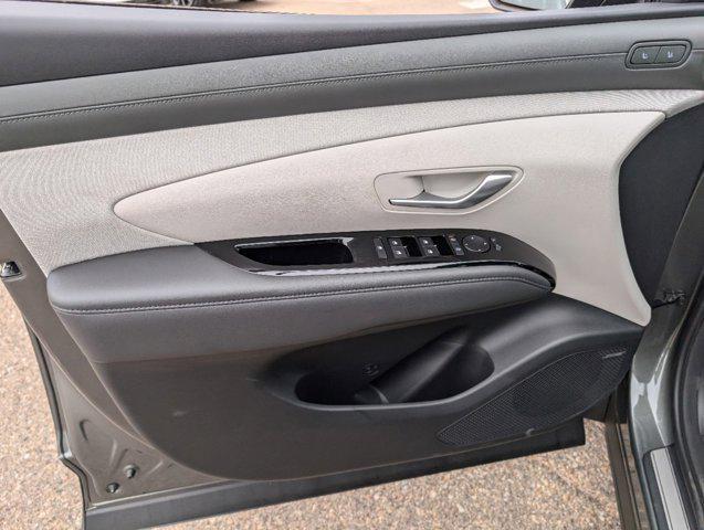 2025 Hyundai TUCSON Hybrid Vehicle Photo in Greeley, CO 80634