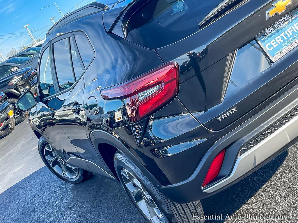 2024 Chevrolet Trax Vehicle Photo in AURORA, IL 60503-9326