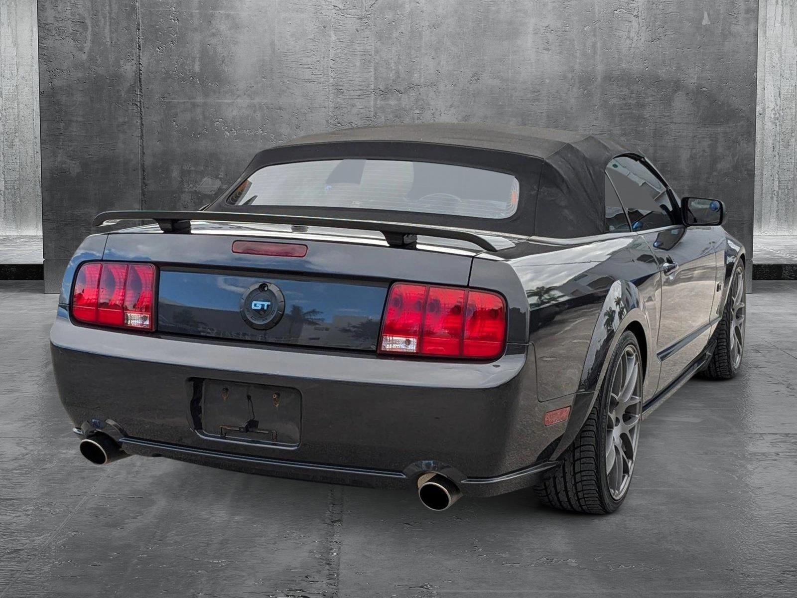 2007 Ford Mustang Vehicle Photo in Miami, FL 33015