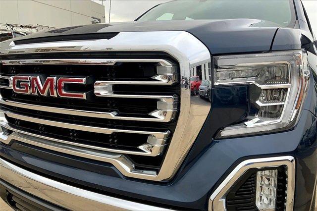 2021 GMC Sierra 1500 Vehicle Photo in TOPEKA, KS 66609-0000