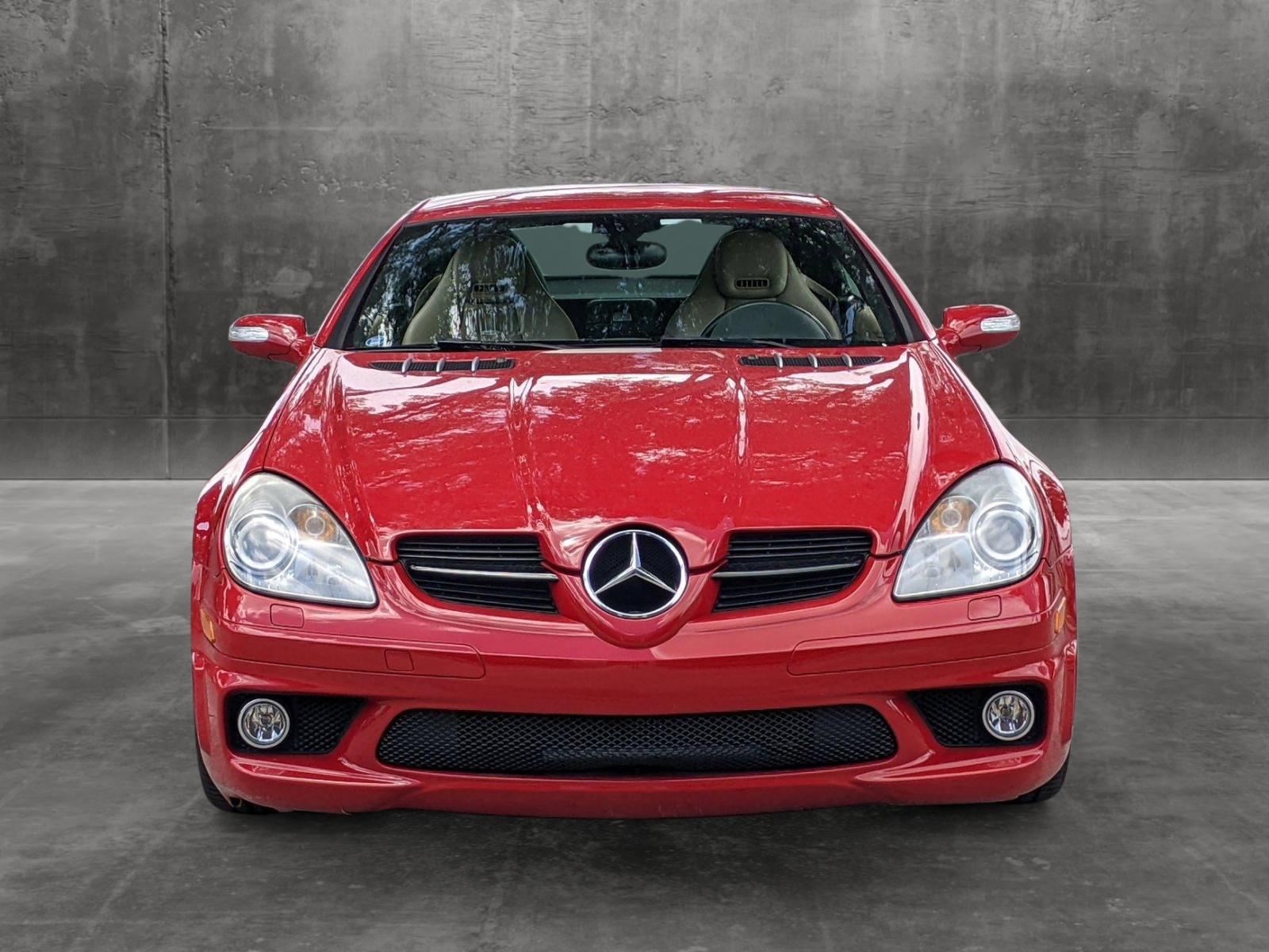 2007 Mercedes-Benz SLK-Class Vehicle Photo in PEMBROKE PINES, FL 33024-6534