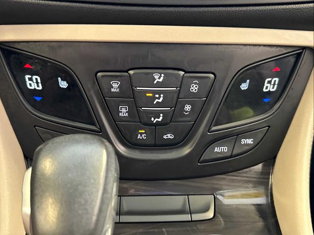 2019 Buick Envision Vehicle Photo in RED SPRINGS, NC 28377-1640