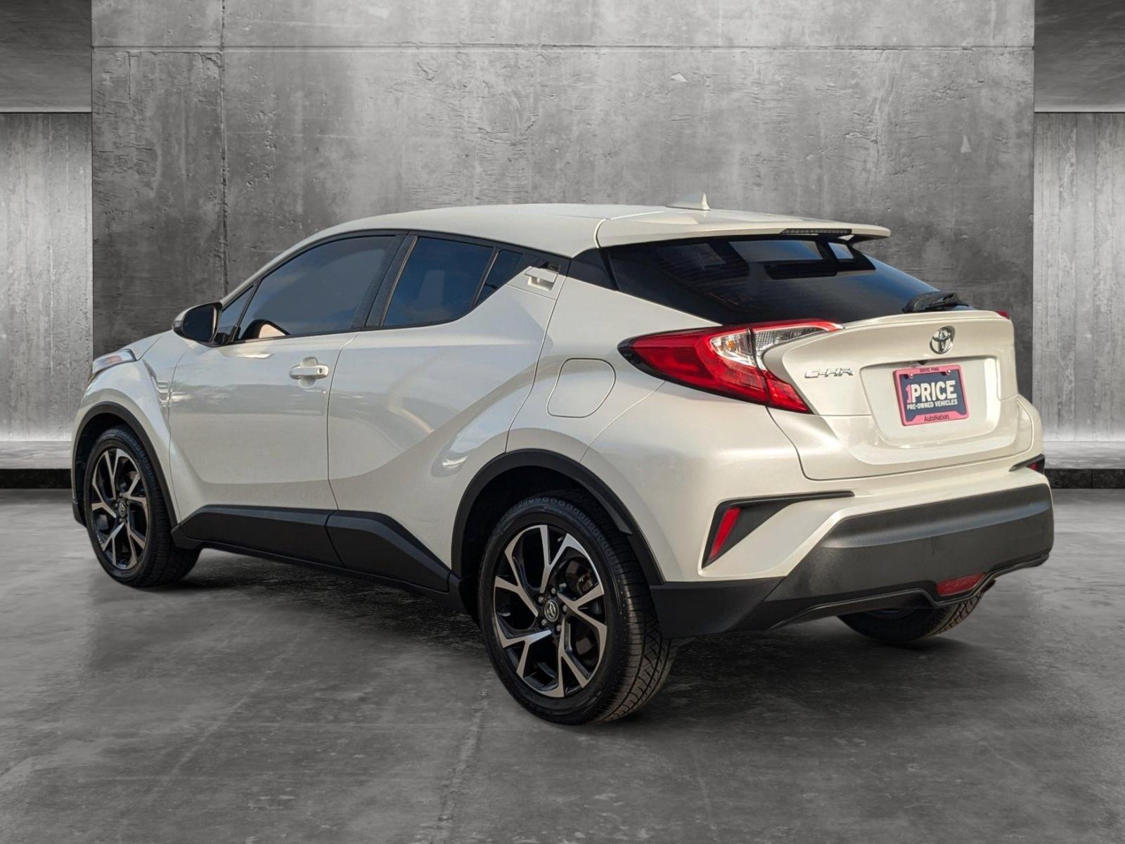 2018 Toyota C-HR Vehicle Photo in St. Petersburg, FL 33713