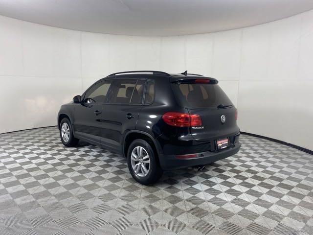 2017 Volkswagen Tiguan Vehicle Photo in MEDINA, OH 44256-9001