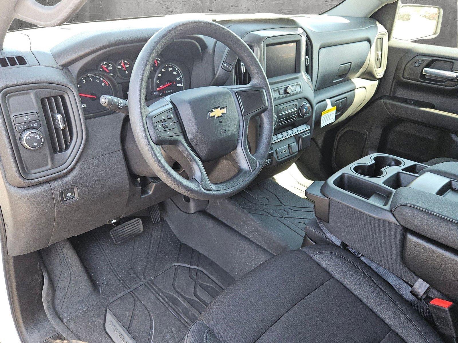 2024 Chevrolet Silverado 1500 Vehicle Photo in MESA, AZ 85206-4395