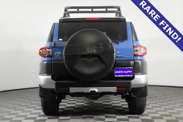 2012 Toyota FJ Cruiser Vehicle Photo in Puyallup, WA 98371