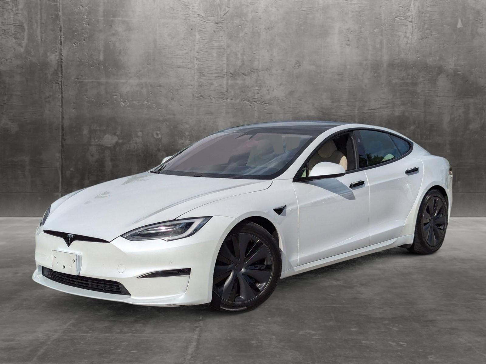 2022 Tesla Model S Vehicle Photo in Delray Beach, FL 33444