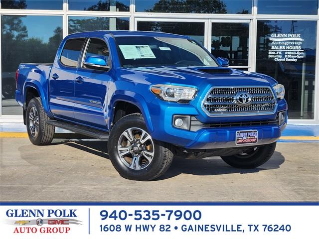 2017 Toyota Tacoma Vehicle Photo in GAINESVILLE, TX 76240-2013