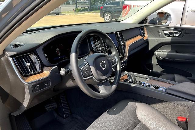 2022 Volvo XC60 Vehicle Photo in Houston, TX 77007