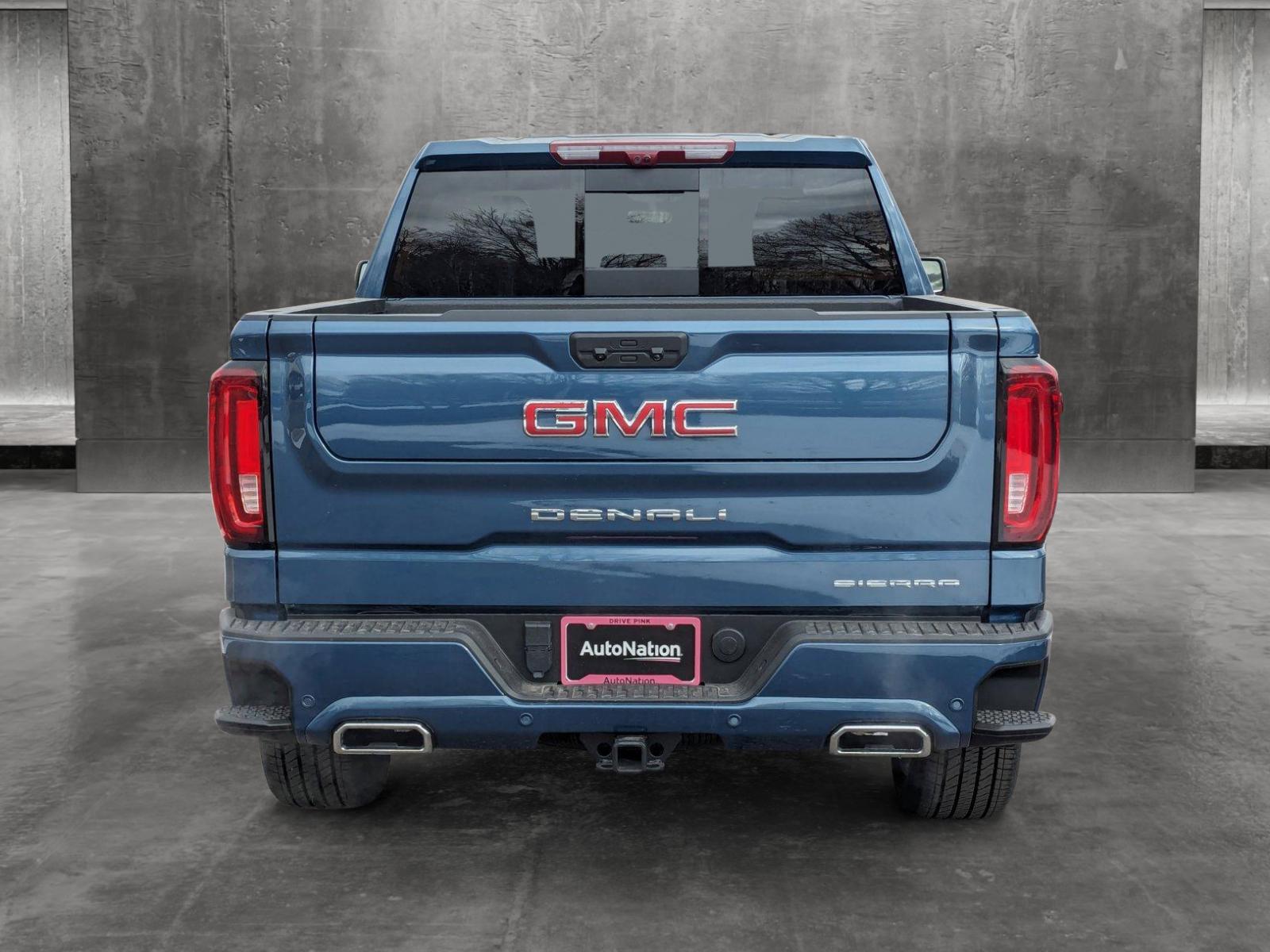 2024 GMC Sierra 1500 Vehicle Photo in LONE TREE, CO 80124-2750