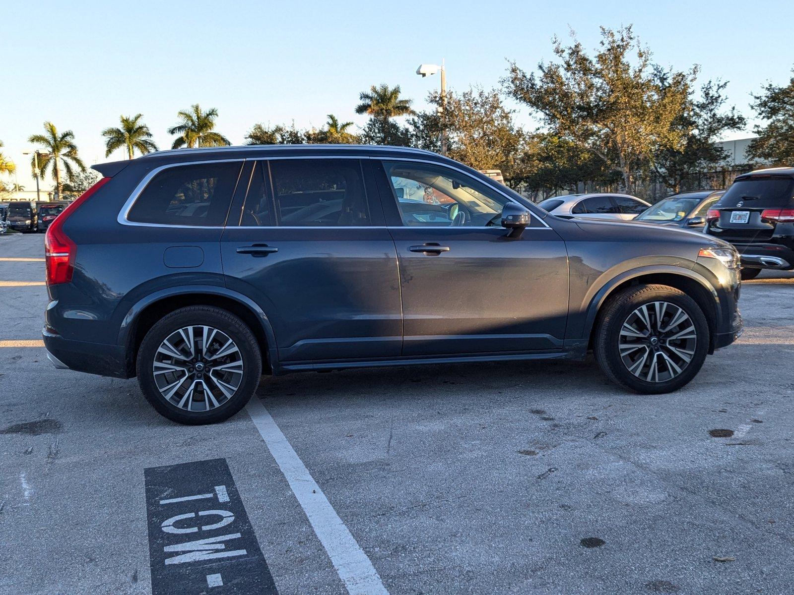 2020 Volvo XC90 Vehicle Photo in Miami, FL 33169