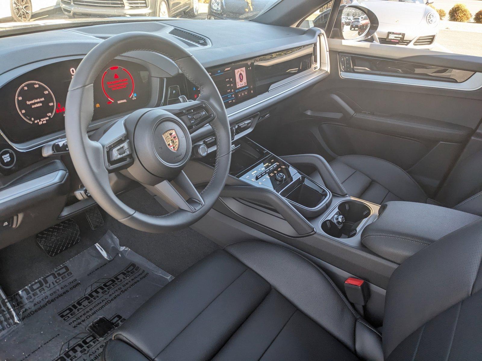 2024 Porsche Cayenne Vehicle Photo in Towson, MD 21204