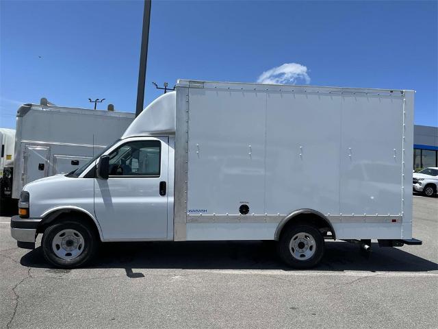 2024 Chevrolet Express Commercial Cutaway Vehicle Photo in ALCOA, TN 37701-3235