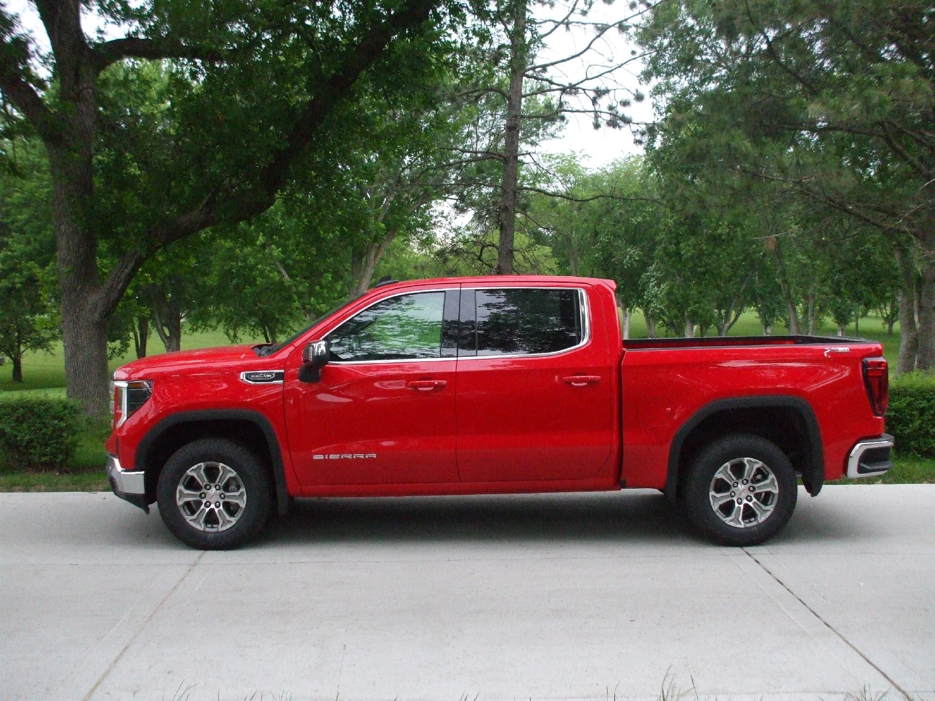 2024 GMC Sierra 1500 for sale in HARTINGTON 3GTUUBED0RG319873 Peitz