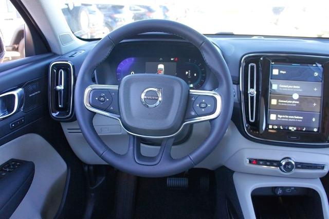 2023 Volvo XC40 Vehicle Photo in Grapevine, TX 76051