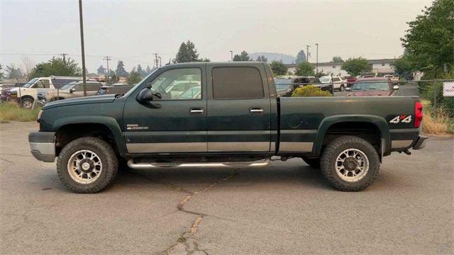 2005 Chevrolet Silverado 2500HD Vehicle Photo in BEND, OR 97701-5133