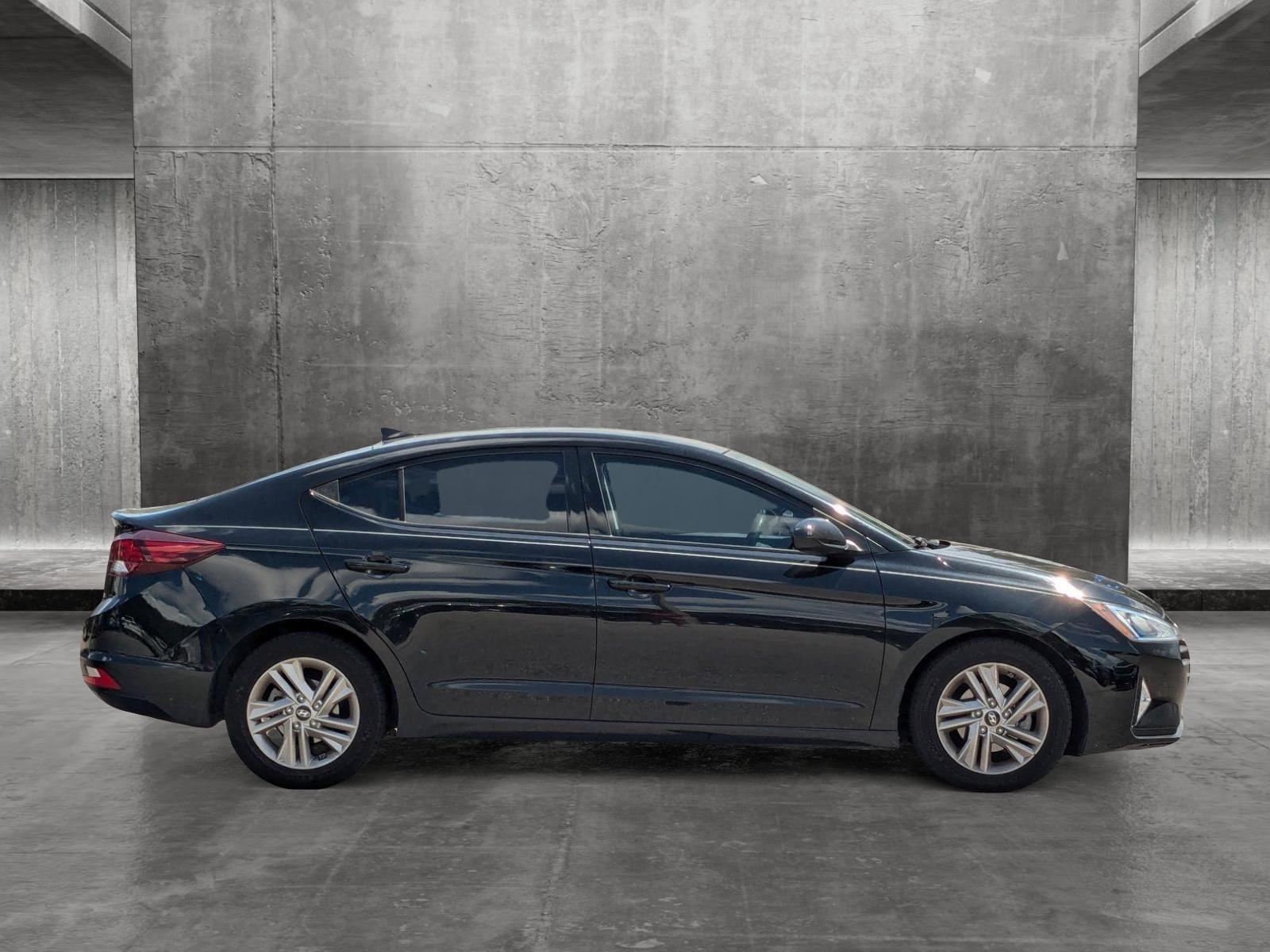 2019 Hyundai ELANTRA Vehicle Photo in St. Petersburg, FL 33713