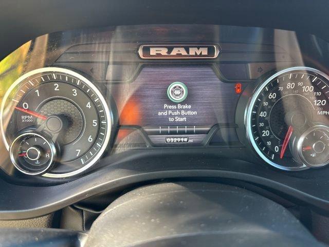 2023 Ram 1500 Vehicle Photo in MEDINA, OH 44256-9631