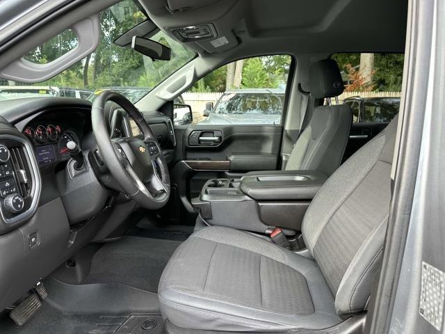 2019 Chevrolet Silverado 1500 Vehicle Photo in SAINT JAMES, NY 11780-3219