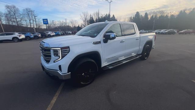 2023 GMC Sierra 1500 Vehicle Photo in BOSTON, NY 14025-9684