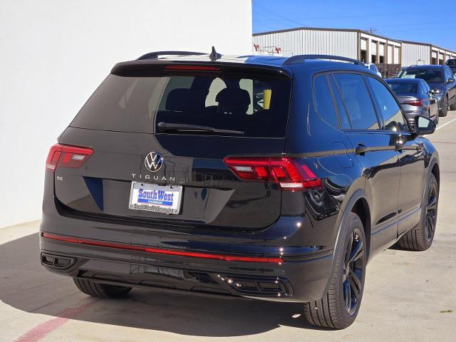 2024 Volkswagen Tiguan Vehicle Photo in WEATHERFORD, TX 76087