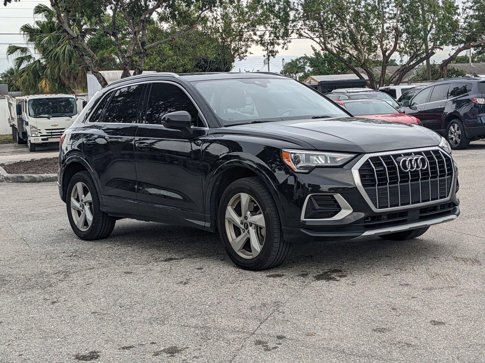 2021 Audi Q3 Vehicle Photo in GREENACRES, FL 33463-3207