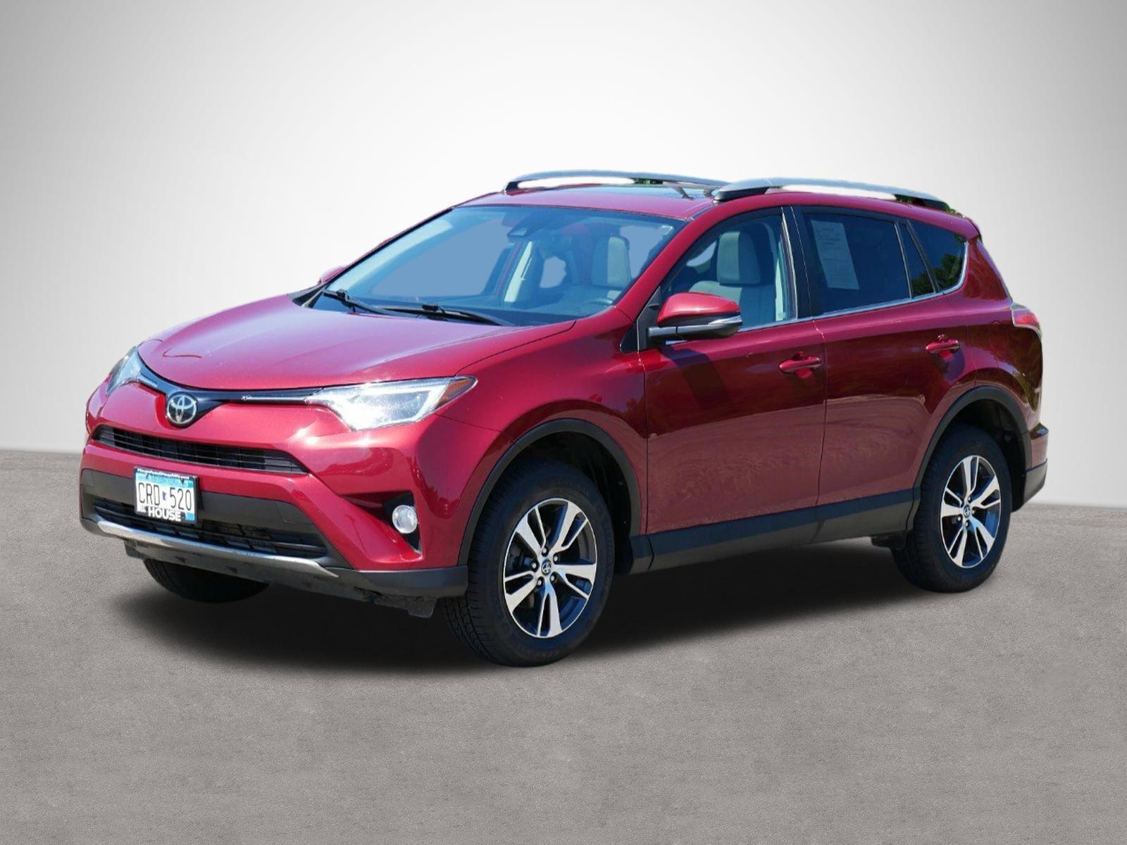 Used 2018 Toyota RAV4 XLE with VIN 2T3RFREV6JW842336 for sale in Owatonna, MN