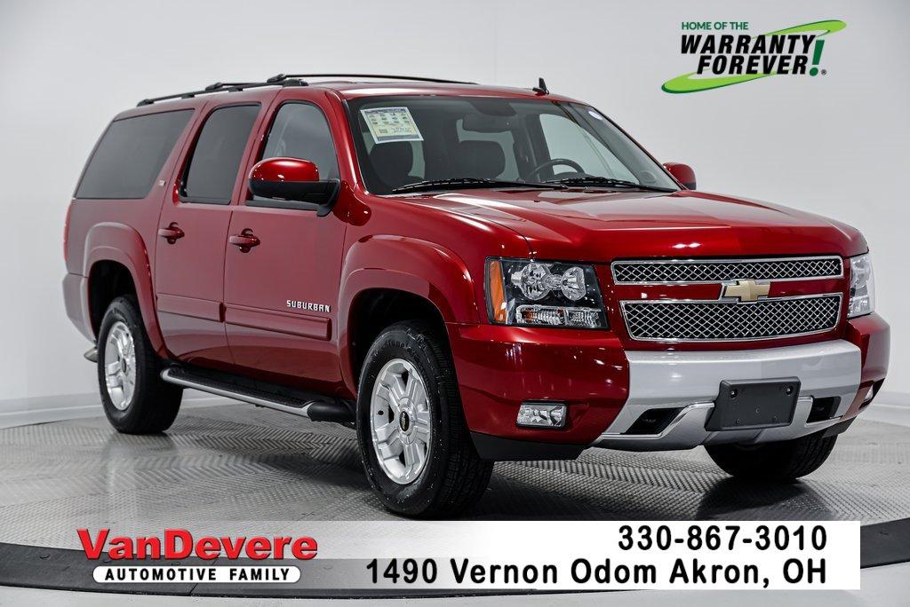 2013 Chevrolet Suburban Vehicle Photo in AKRON, OH 44320-4088