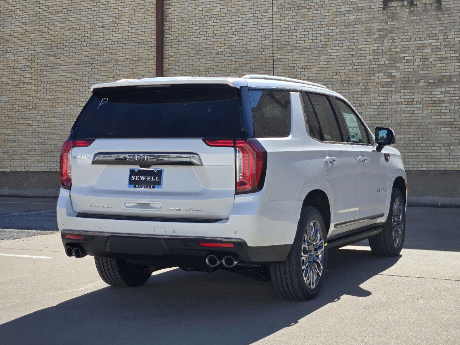 2024 GMC Yukon Vehicle Photo in DALLAS, TX 75209-3016