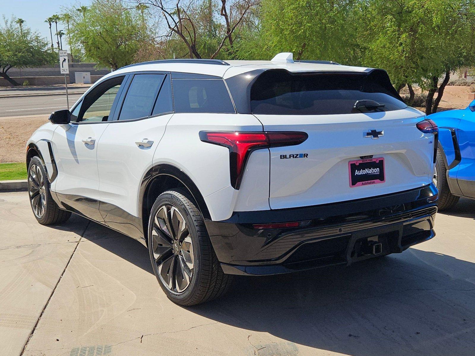 2024 Chevrolet Blazer EV Vehicle Photo in MESA, AZ 85206-4395