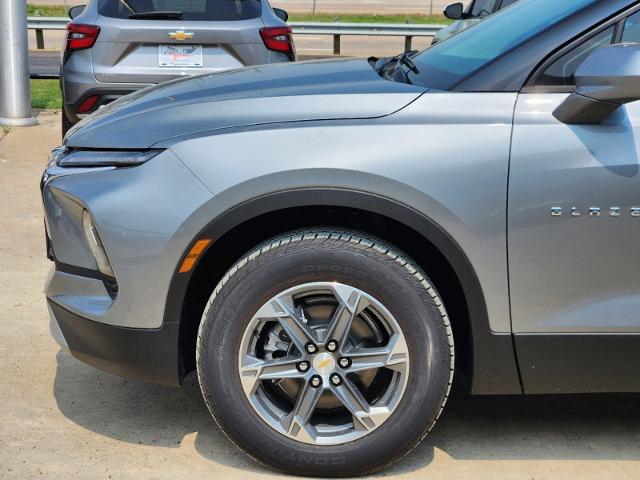 2025 Chevrolet Blazer Vehicle Photo in Weatherford, TX 76087