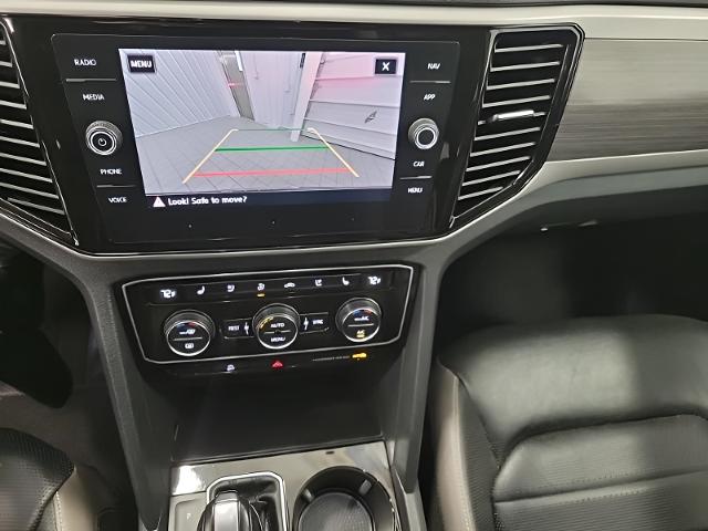 2021 Volkswagen Atlas Vehicle Photo in APPLETON, WI 54914-4656