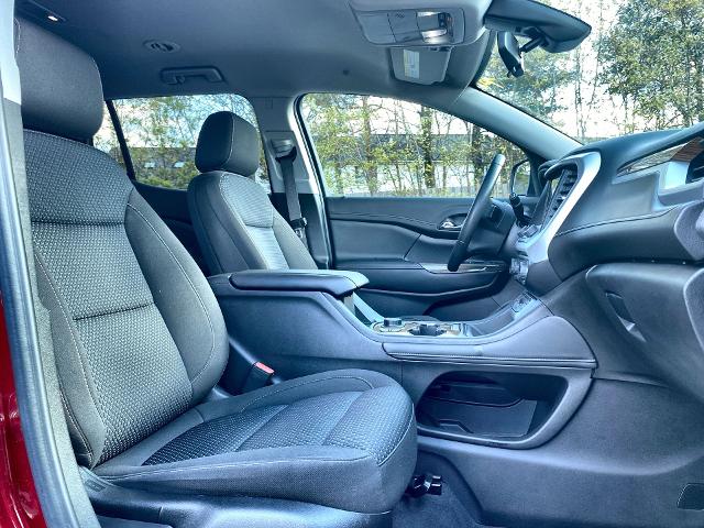 2022 GMC Acadia Vehicle Photo in WILLIAMSVILLE, NY 14221-2883