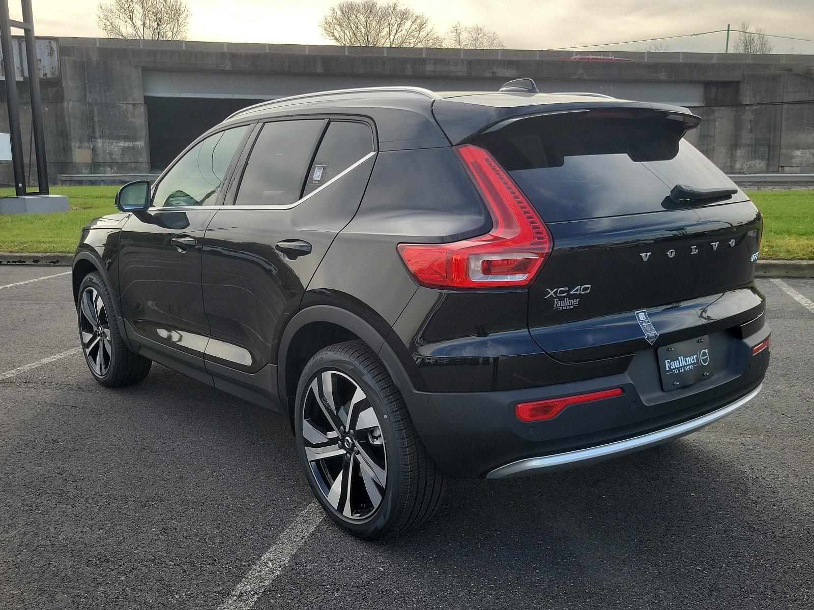 2024 Volvo XC40 Vehicle Photo in Trevose, PA 19053