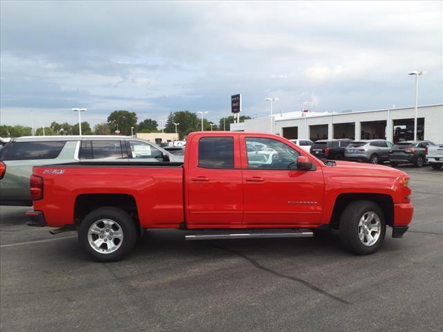 Used 2017 Chevrolet Silverado 1500 LT with VIN 1GCVKREH3HZ150954 for sale in Bourbonnais, IL