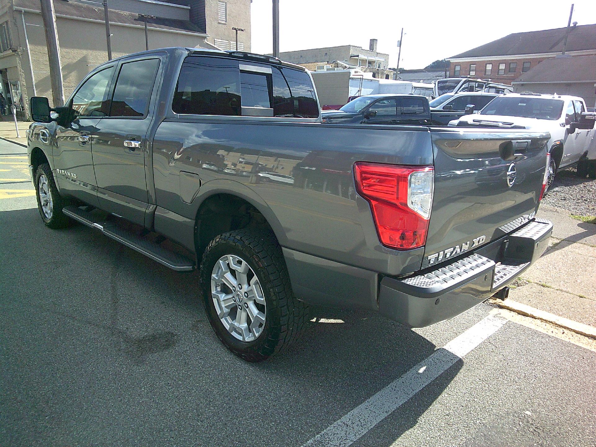 2016 Nissan Titan XD Vehicle Photo in KITTANNING, PA 16201-1536