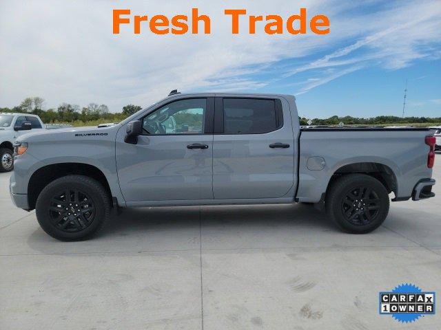 Used 2024 Chevrolet Silverado 1500 Custom with VIN 1GCPDBEK1RZ340775 for sale in Centralia, MO