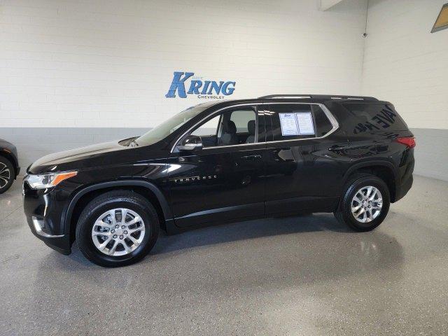 Used 2021 Chevrolet Traverse 1LT with VIN 1GNEVGKW9MJ262639 for sale in Petoskey, MI