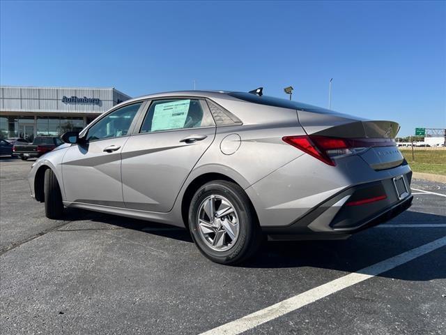 2025 Hyundai ELANTRA Vehicle Photo in O'Fallon, IL 62269