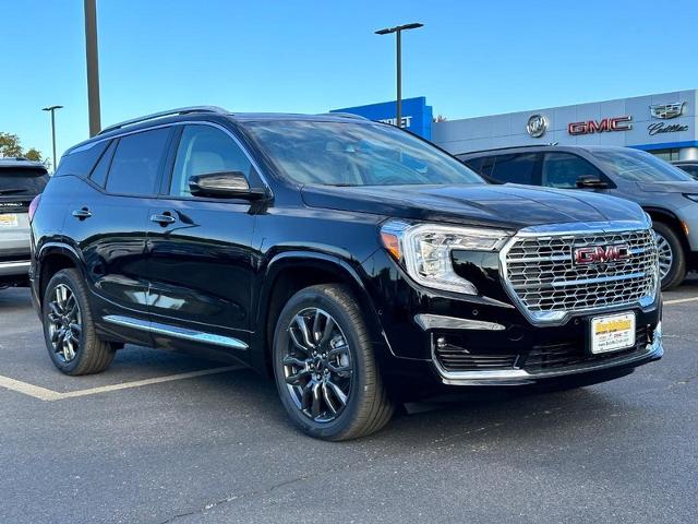 2024 GMC Terrain Vehicle Photo in COLUMBIA, MO 65203-3903