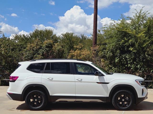 2024 Volkswagen Atlas Vehicle Photo in WEATHERFORD, TX 76087