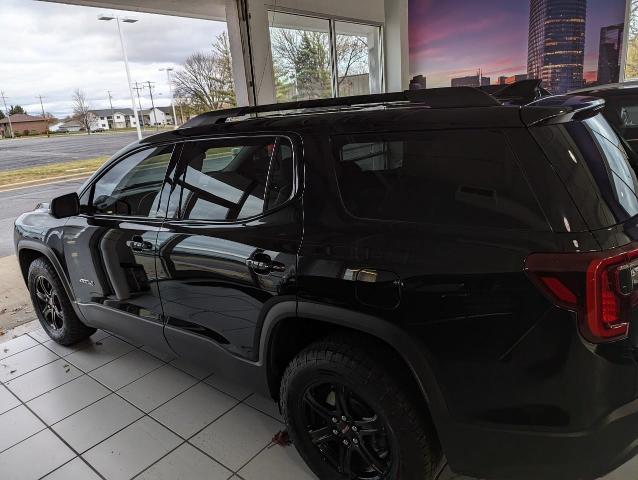 2022 GMC Acadia Vehicle Photo in Oshkosh, WI 54901