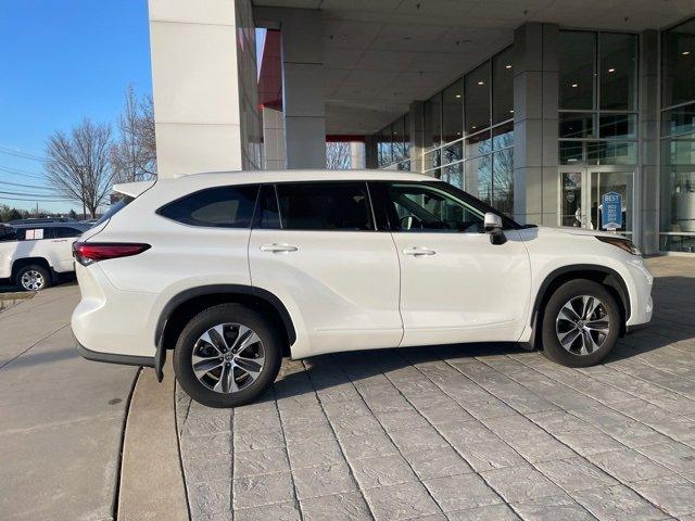 2022 Toyota Highlander Vehicle Photo in Flemington, NJ 08822