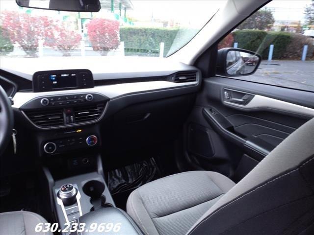 2021 Ford Escape Vehicle Photo in Saint Charles, IL 60174