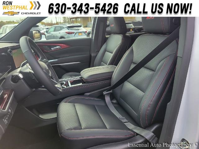 2025 Chevrolet Traverse Vehicle Photo in AURORA, IL 60503-9326