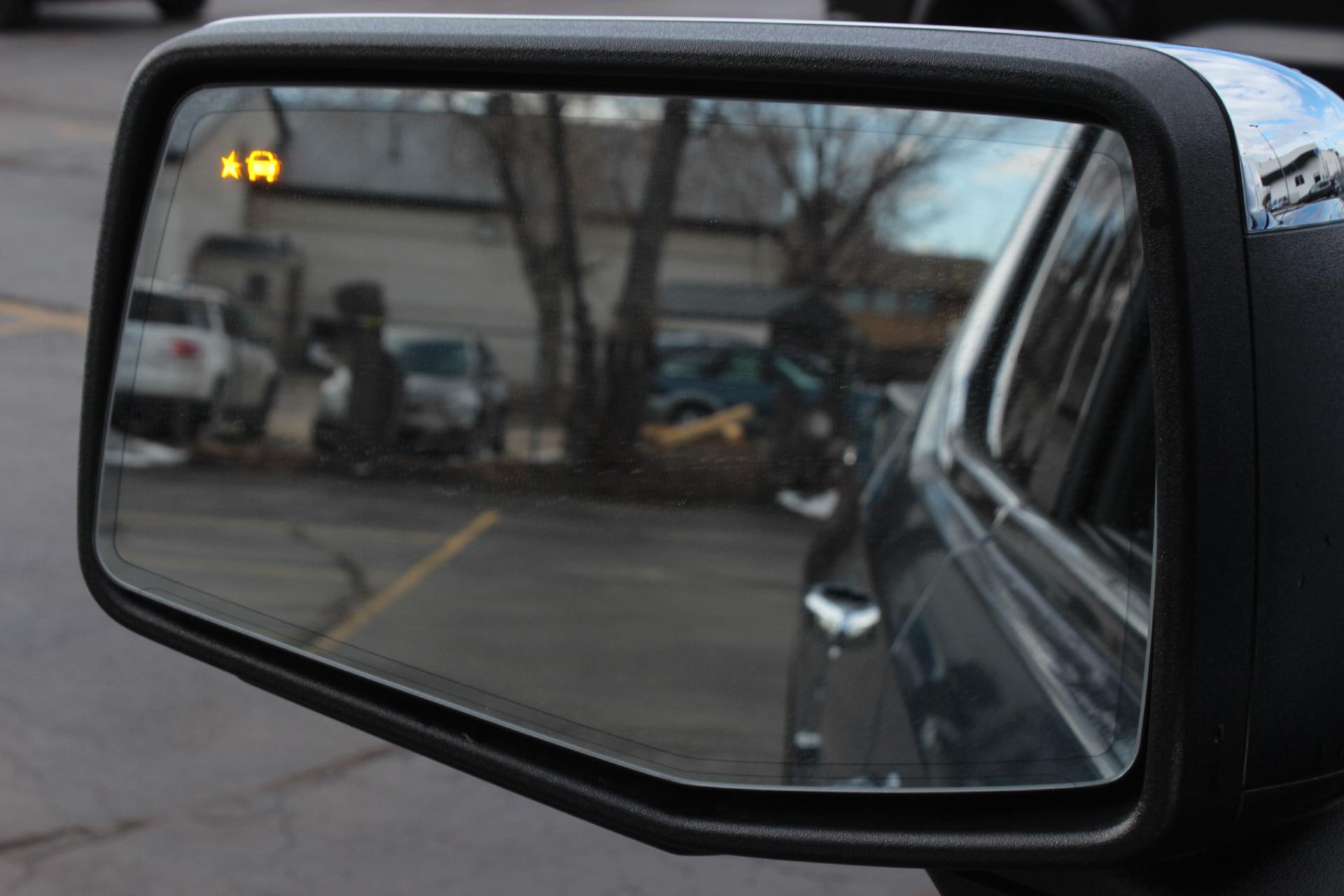 2024 GMC Sierra 1500 Vehicle Photo in AURORA, CO 80012-4011