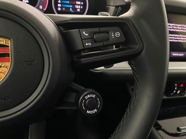 2024 Porsche Cayenne Vehicle Photo in Appleton, WI 54913