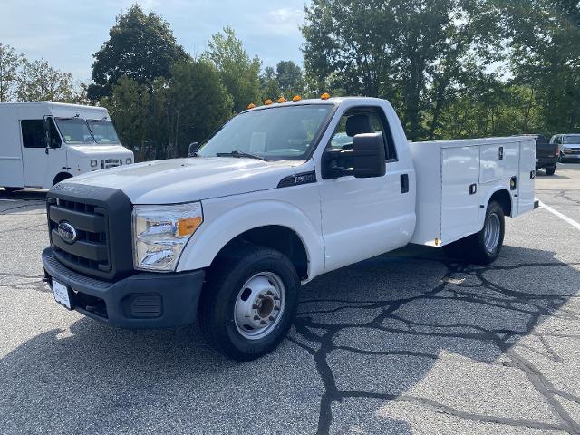 2015 Ford Super Duty F-350 DRW Vehicle Photo in HUDSON, MA 01749-2782