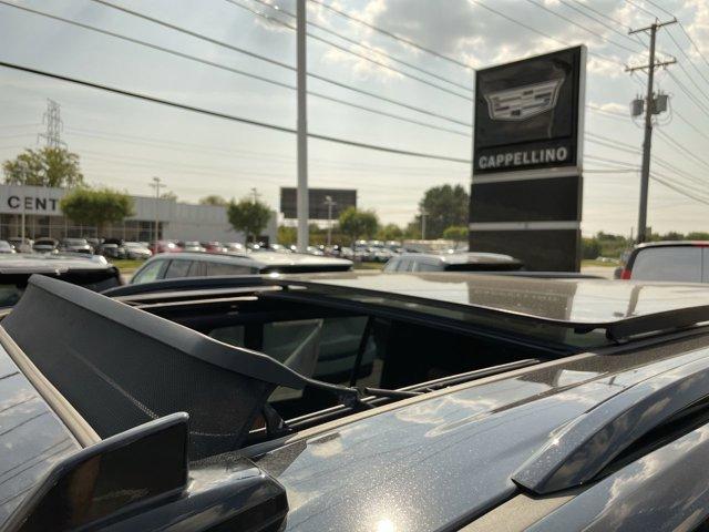 2022 Cadillac Escalade ESV Vehicle Photo in WILLIAMSVILLE, NY 14221-4303